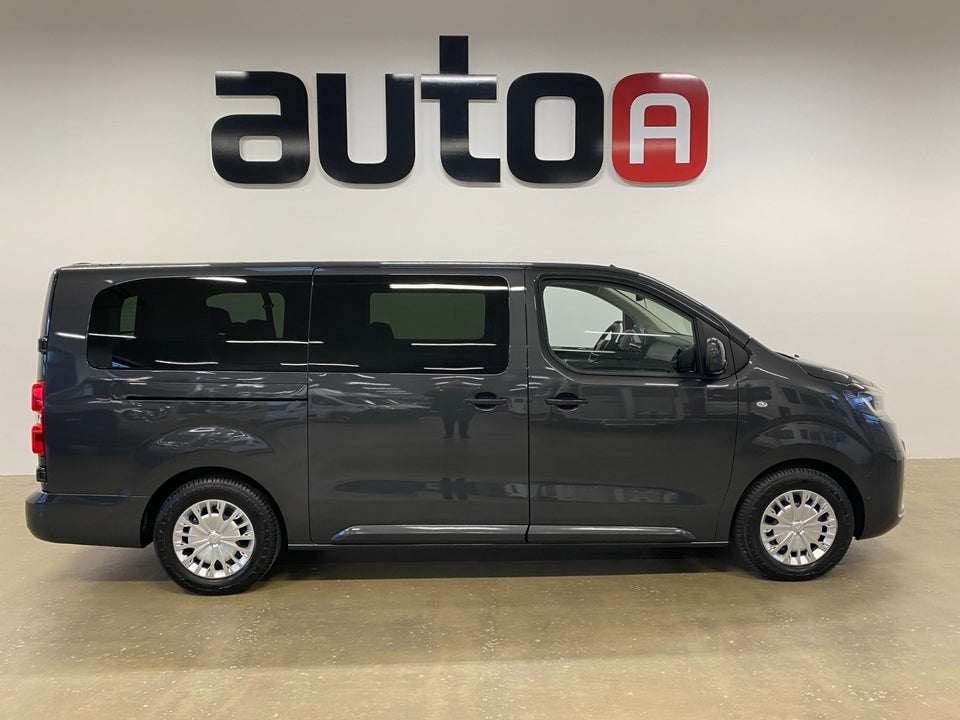 Toyota ProAce Verso 75 Long Shuttle 9prs