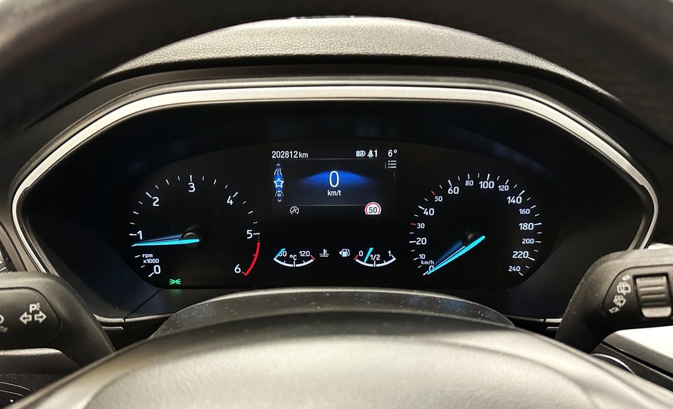 Ford Focus 1,5 EcoBlue ST-Line stc. 5d