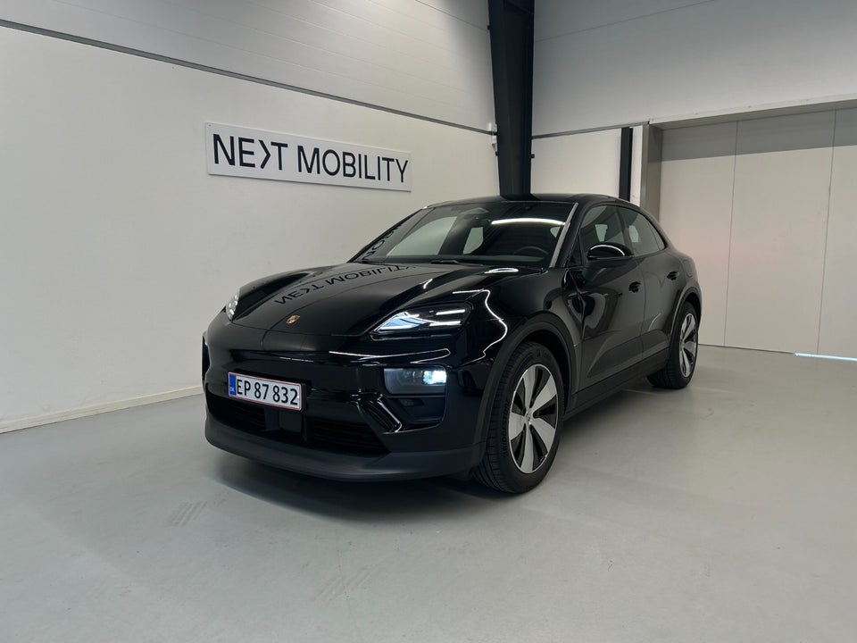 Porsche Macan 4 5d