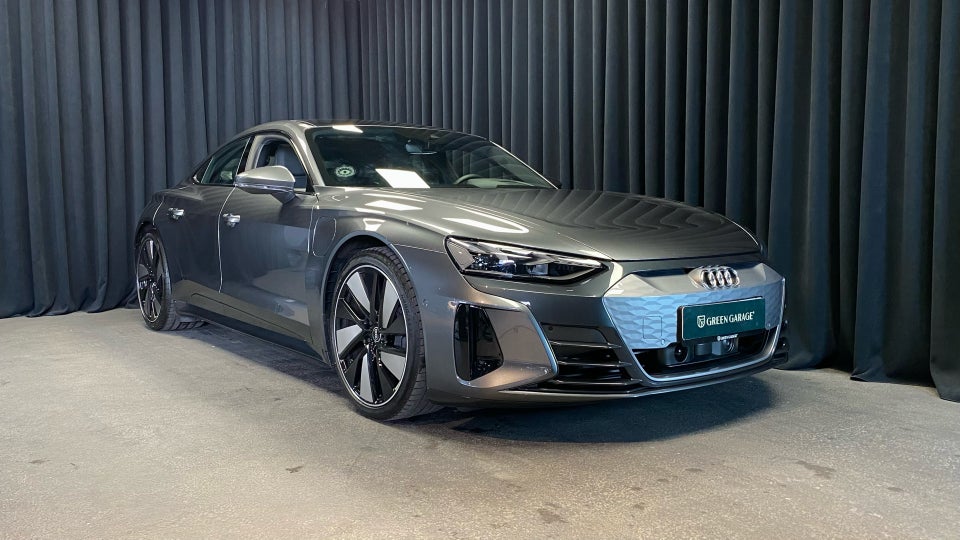 Audi e-tron GT quattro 4d