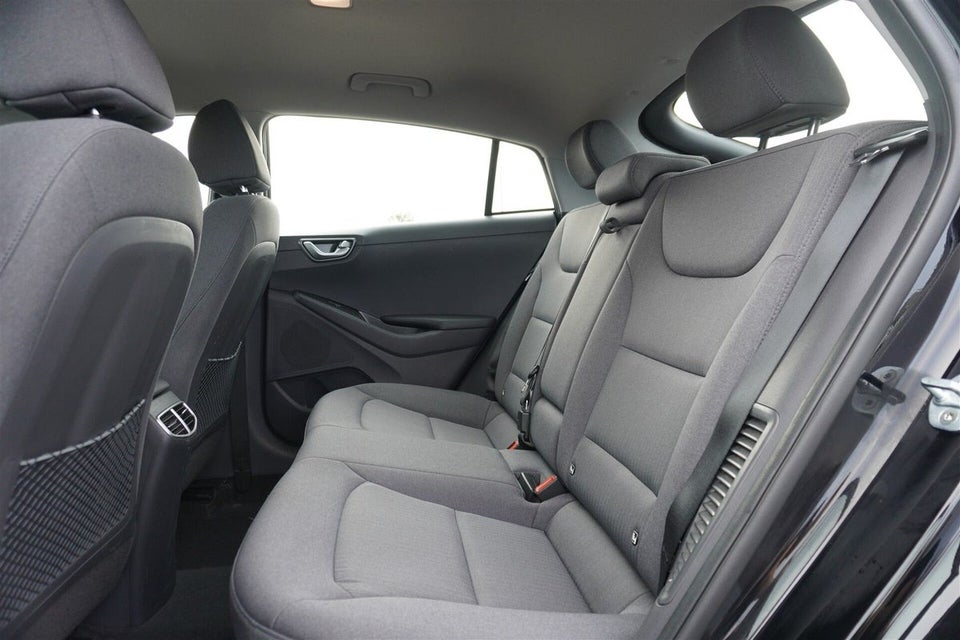 Hyundai Ioniq 1,6 PHEV Premium DCT 5d