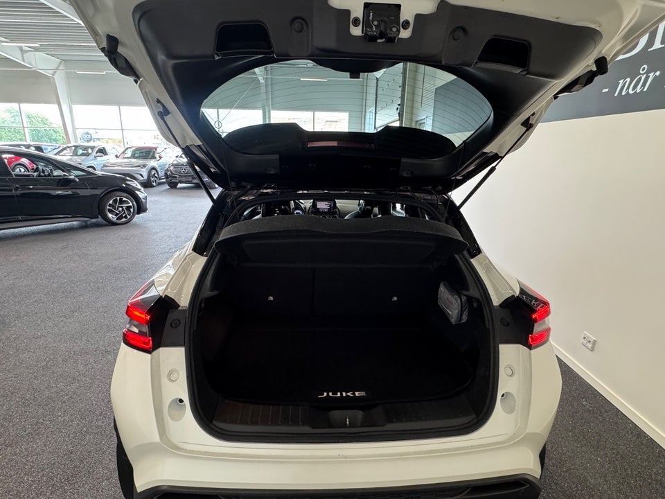 Nissan Juke 1,0 Dig-T 117 Tekna 5d