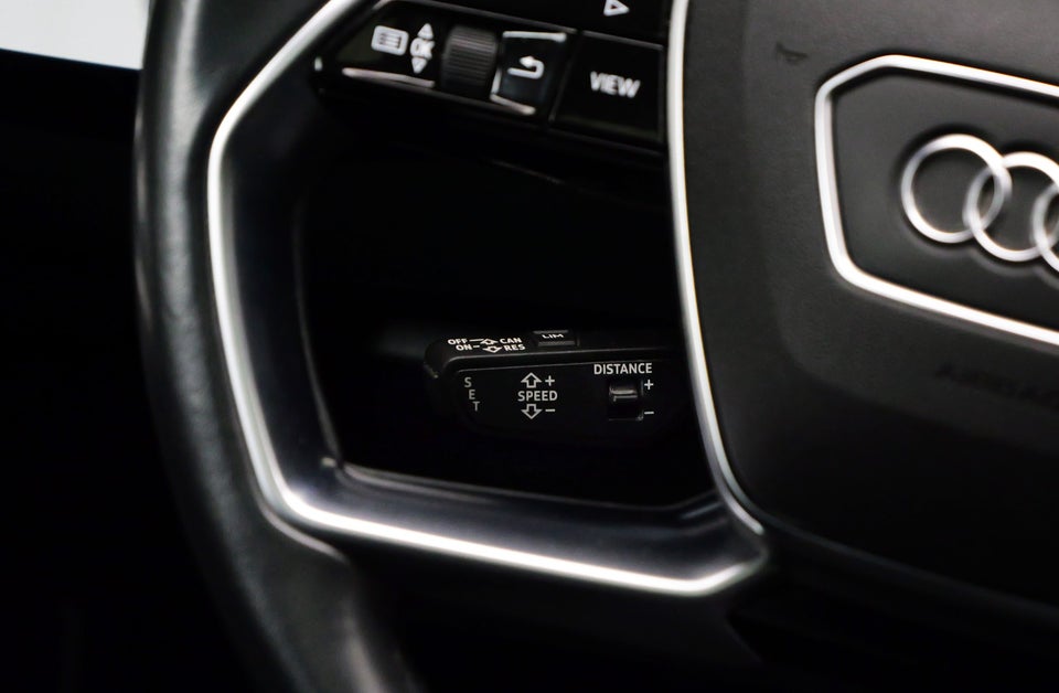 Audi e-tron 55 Advanced quattro 5d