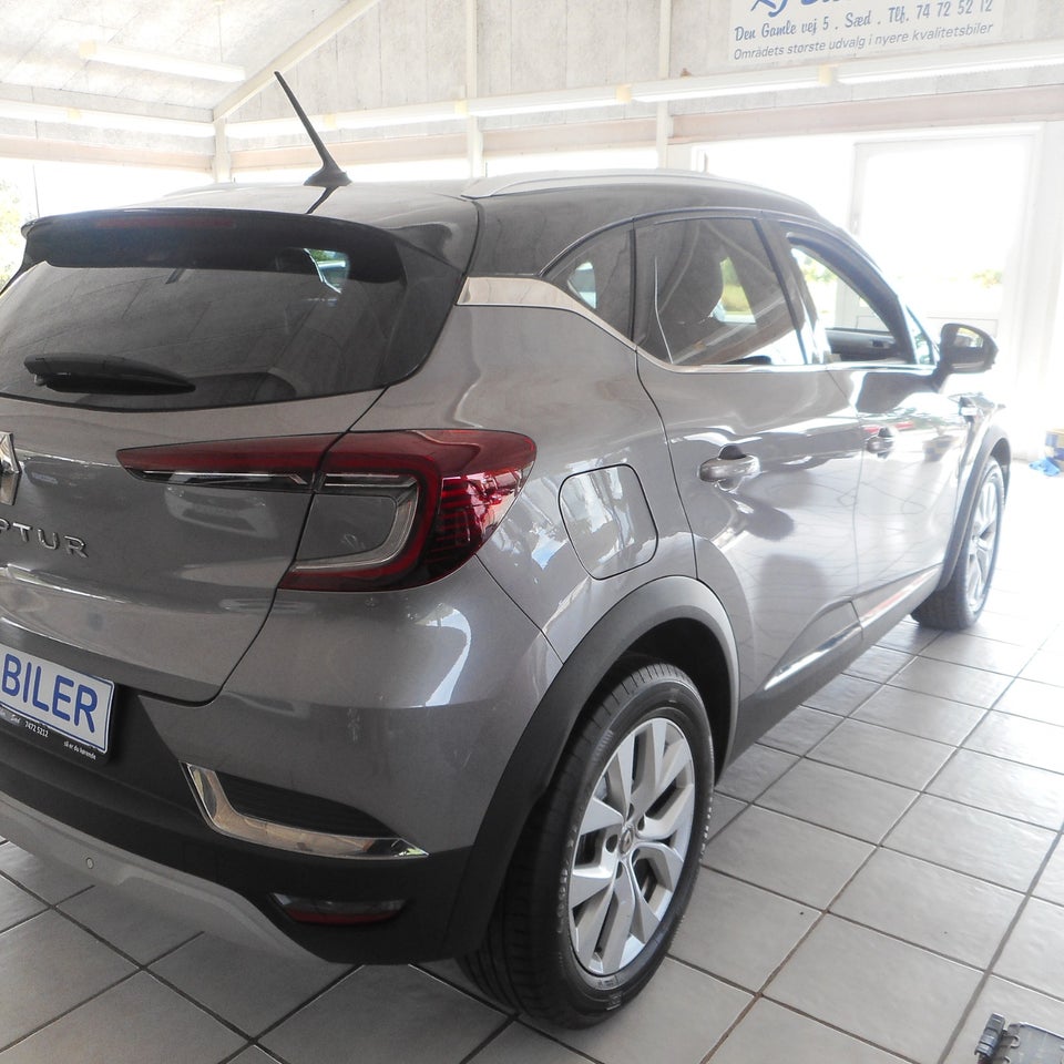 Renault Captur 1,3 TCe 155 Intens EDC 5d
