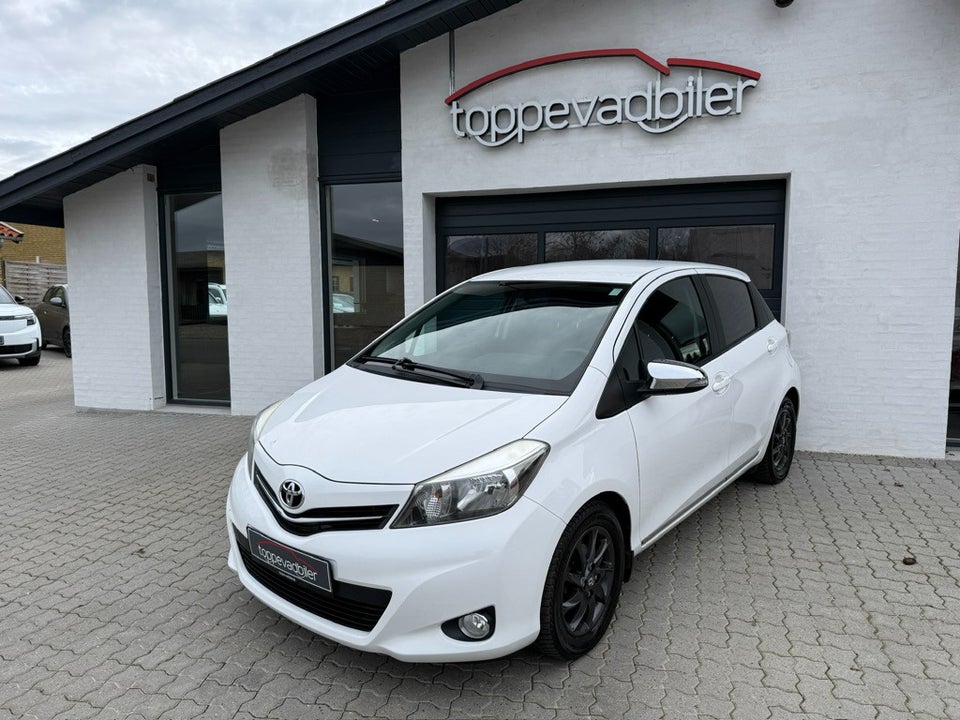 Toyota Yaris 1,0 VVT-i T2 Touch 5d