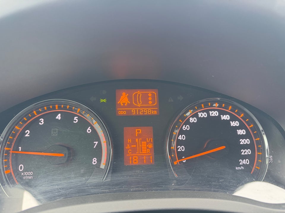 Toyota Avensis 1,8 VVT-i T2 stc. E-CVT 5d