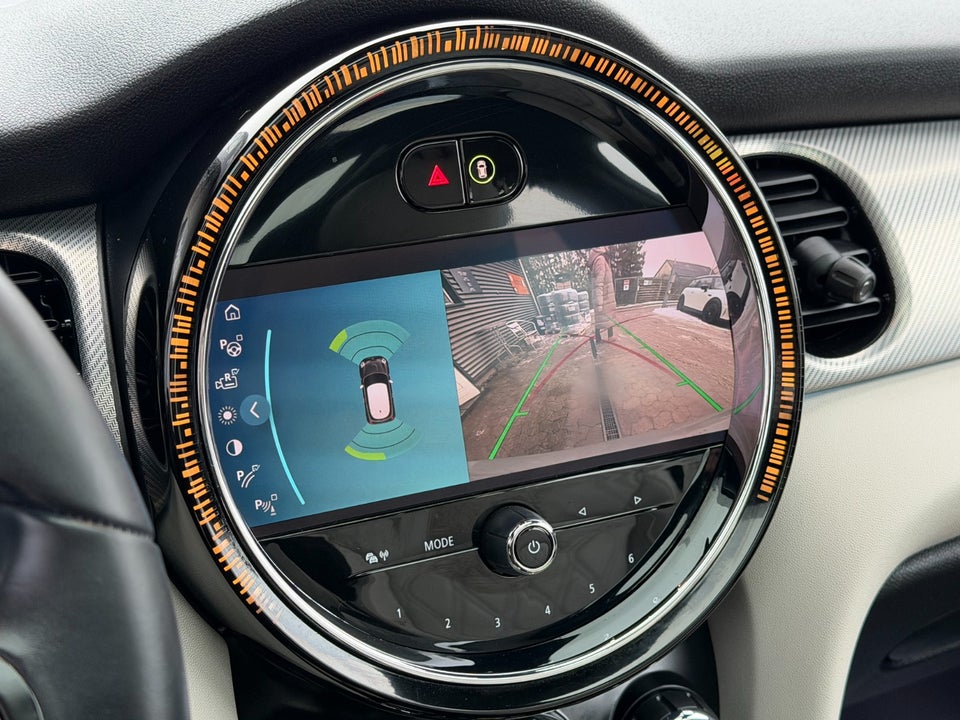 MINI Cooper SE Maximise 3d