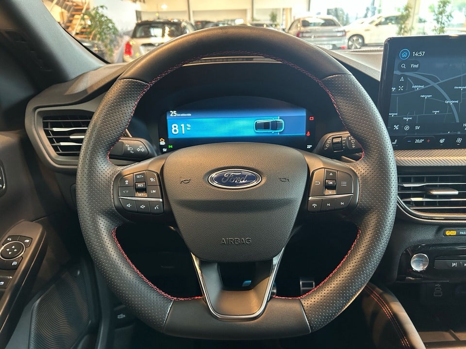 Ford Kuga 2,5 PHEV ST-Line X CVT 5d