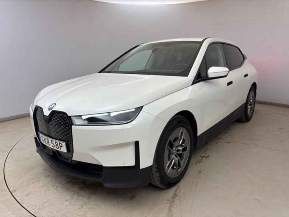 BMW iX xDrive40 5d