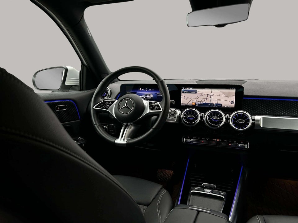 Mercedes EQB250+ Progressive 5d