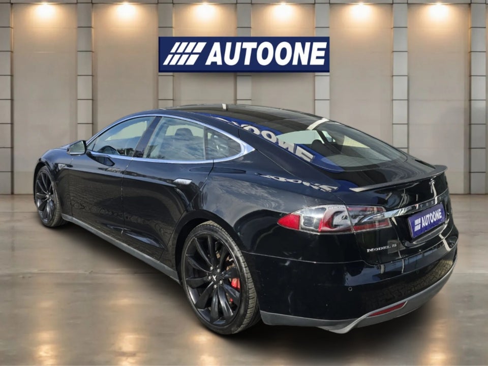 Tesla Model S P85 5d