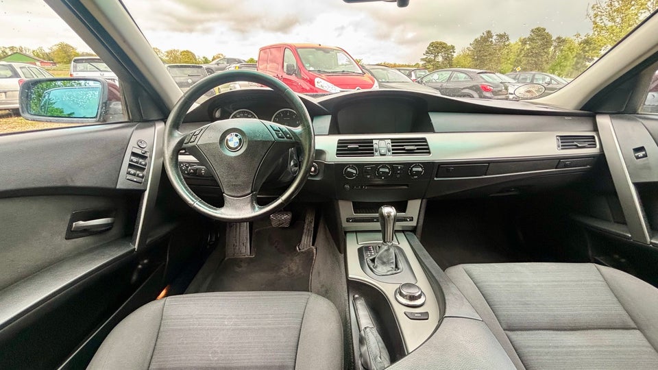 BMW 530i 3,0 Touring aut. 5d
