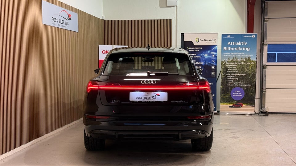 Audi e-tron 55 S-line quattro 5d