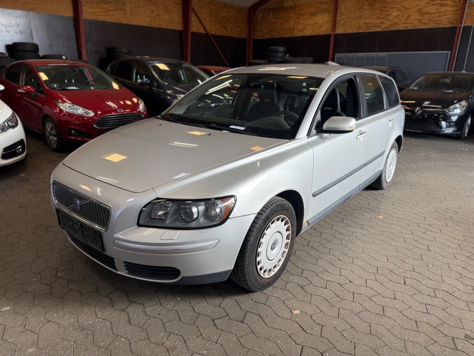 Volvo V50 1,6 Kinetic 5d