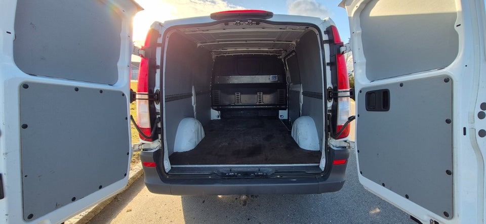 Mercedes Vito 110 2,2 CDi Basic L 5d