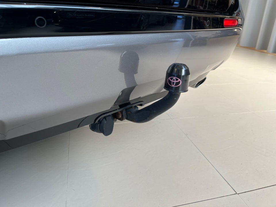 Toyota RAV4 2,5 Hybrid H3 Style MDS 5d