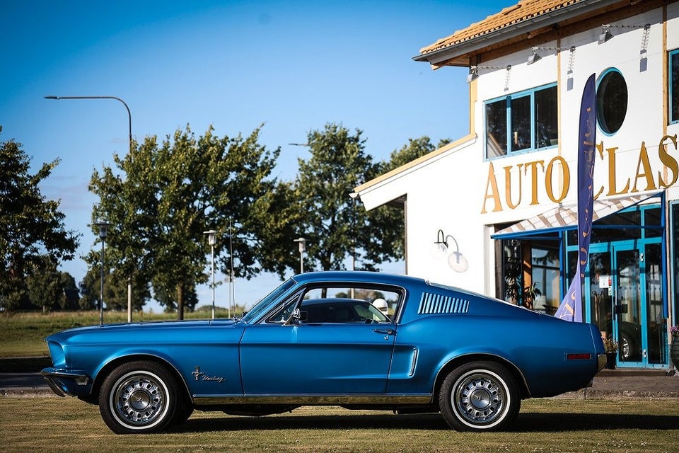 Ford Mustang 5,8 Fastback aut. 2d