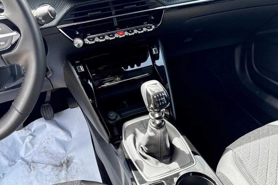 Peugeot 2008 1,2 PureTech 100 Allure 5d