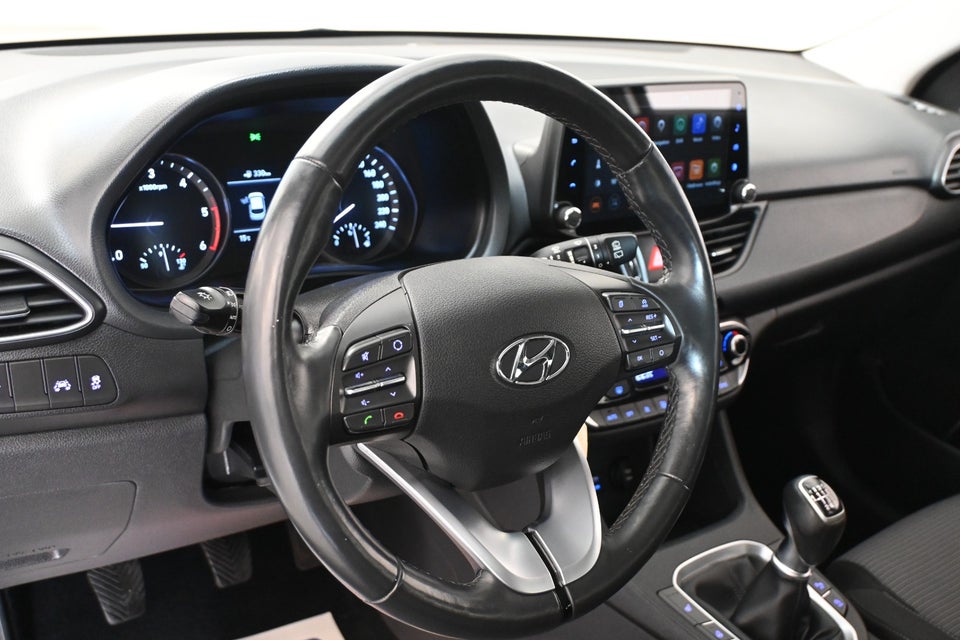 Hyundai i30 1,6 CRDi 110 Life+ 5d