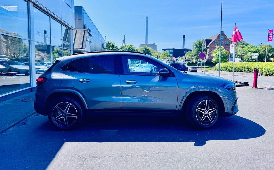Mercedes EQA250+ AMG Advance 5d