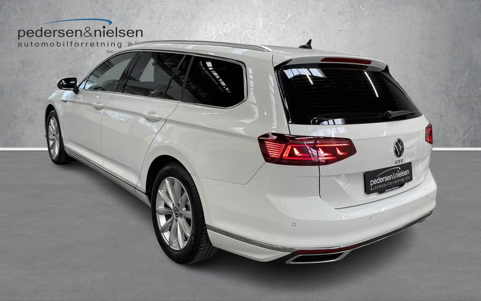 VW Passat 1,4 GTE High Variant DSG 5d