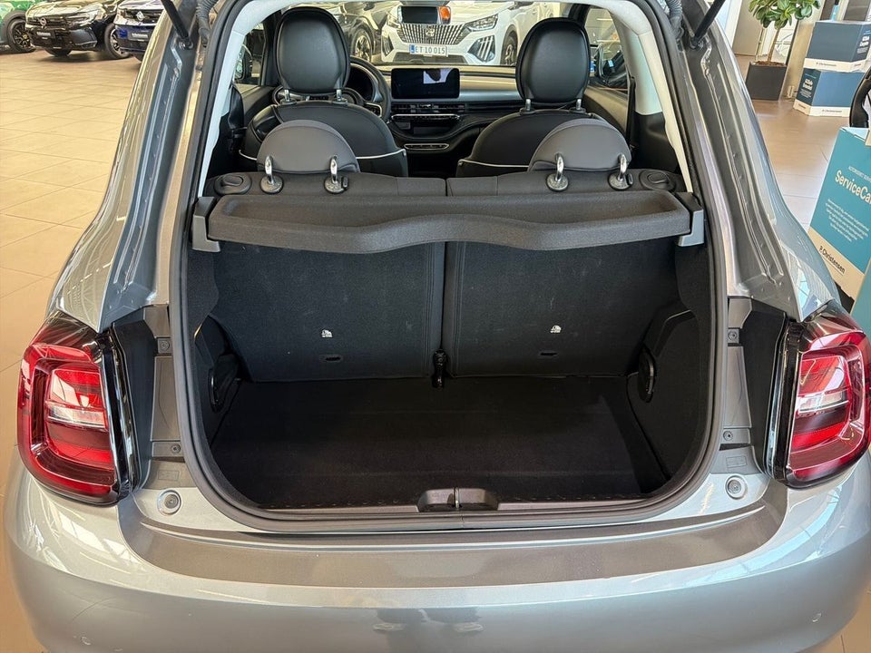 Fiat 500e 42 Icon 3d