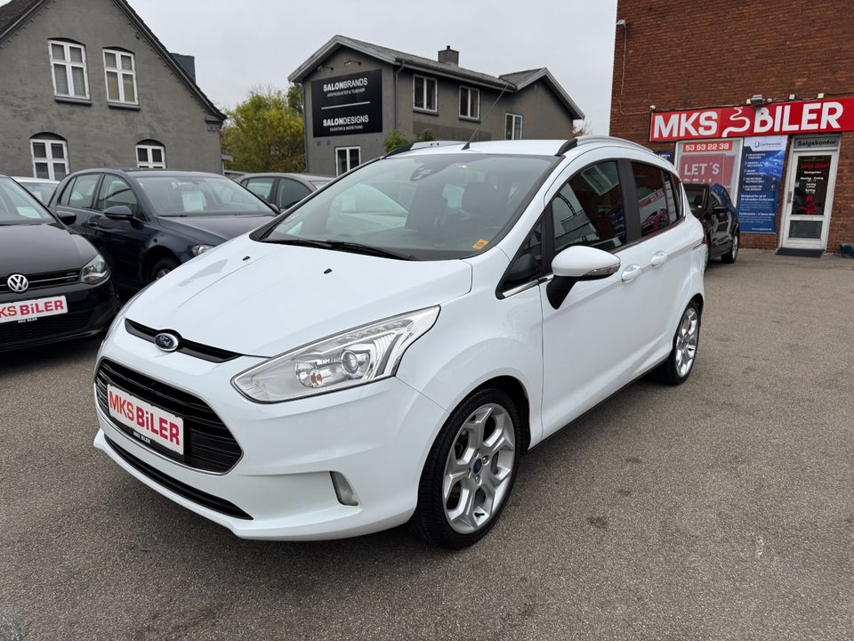 Ford B-MAX 1,0 SCTi 125 Titanium 5d