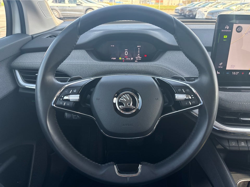 Skoda Enyaq 80 iV Loft 5d