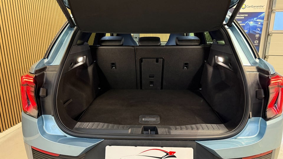 Ford Explorer 77 Premium Extended Range 5d