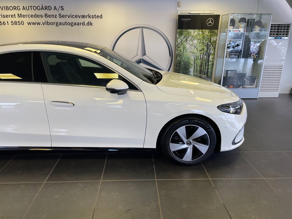 Mercedes CLA250+ electric Progressive Premium 4d