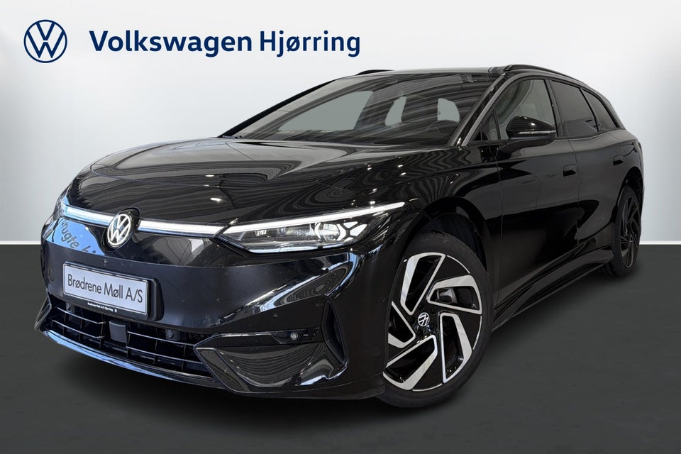VW ID.7 77 Style+ Tourer 5d