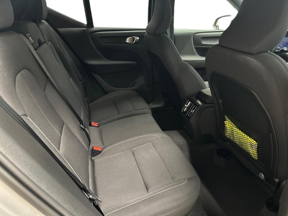 Volvo EX40 Extended Range Plus 5d