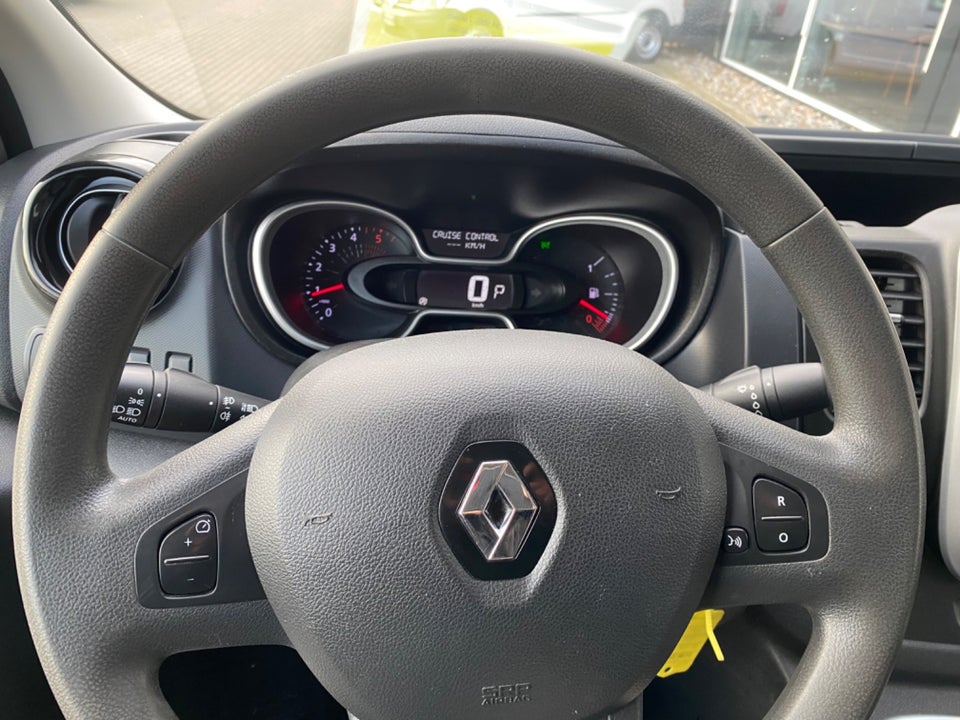 Renault Trafic T29 2,0 dCi 170 L2H1 EDC