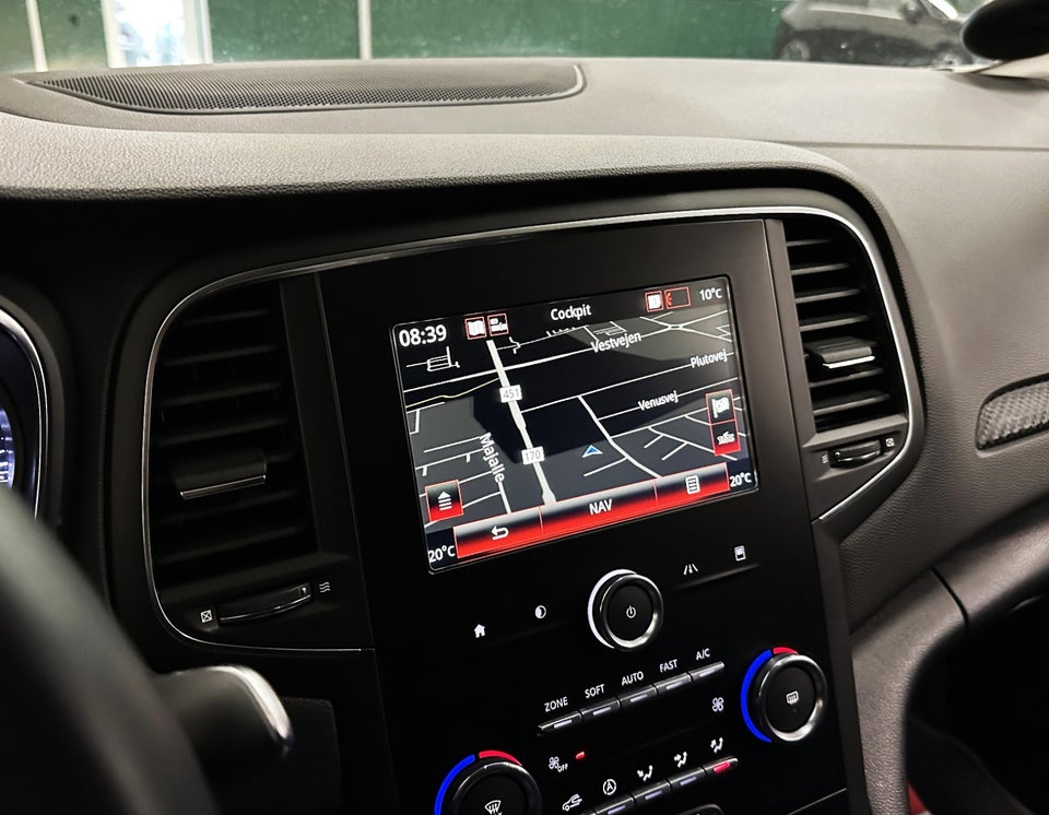 Renault Megane IV 1,3 TCe 140 Limited Sport Tourer 5d