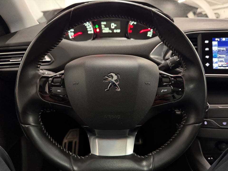 Peugeot 308 1,6 BlueHDi 120 Style Sky SW 5d