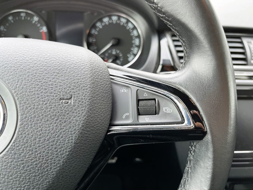 Skoda Rapid 1,0 TSi 95 Active 5d