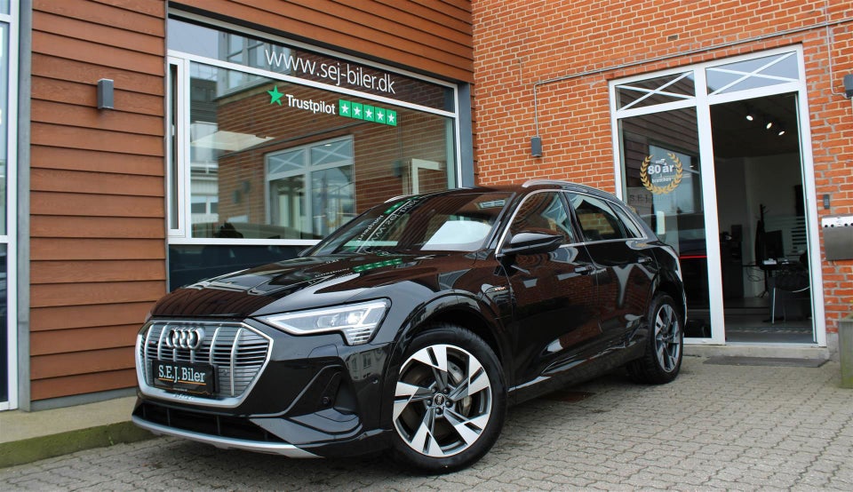 Audi e-tron 55 S-line quattro 5d