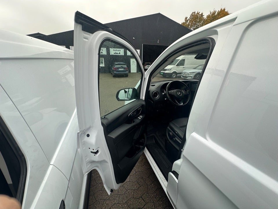 Mercedes Vito 114 2,0 CDi Kassevogn L