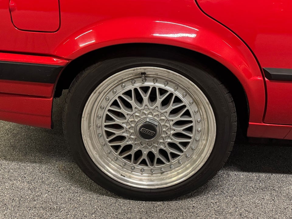 BMW 320i 2,0 Touring 5d