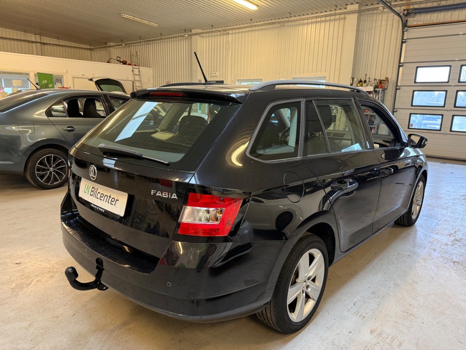 Skoda Fabia 1,2 TSi 90 Style Combi 5d