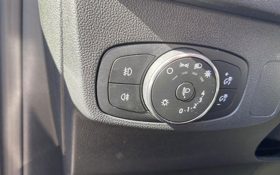 Ford Focus 1,5 EcoBlue Active stc. Van 5d