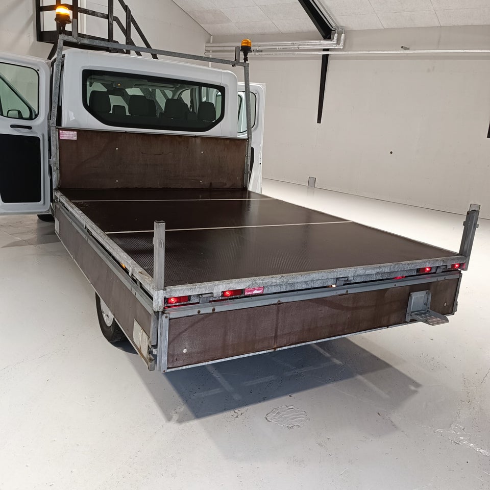 Ford Transit 350 L3 Chassis 2,0 TDCi 130 Mandskabsvogn Trend FWD 4d
