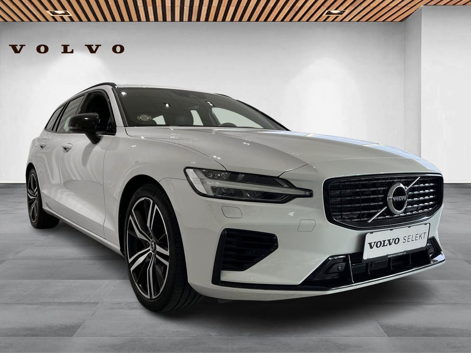 Volvo V60 2,0 T6 ReCharge R-Design aut. AWD 5d