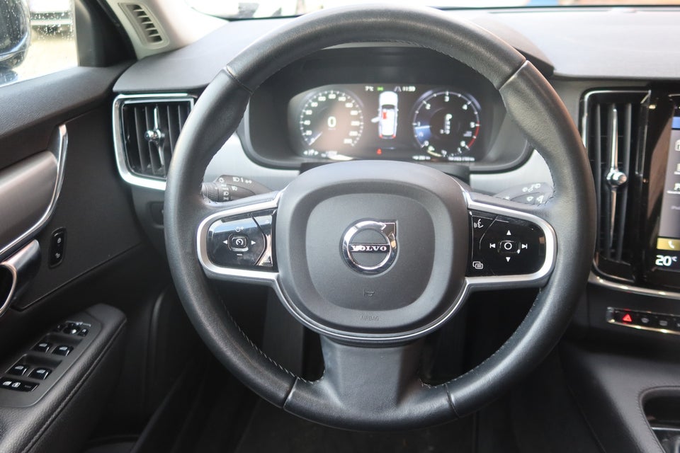 Volvo V90 2,0 D4 190 Momentum aut. 5d