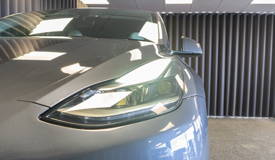 Tesla Model Y Performance AWD 5d