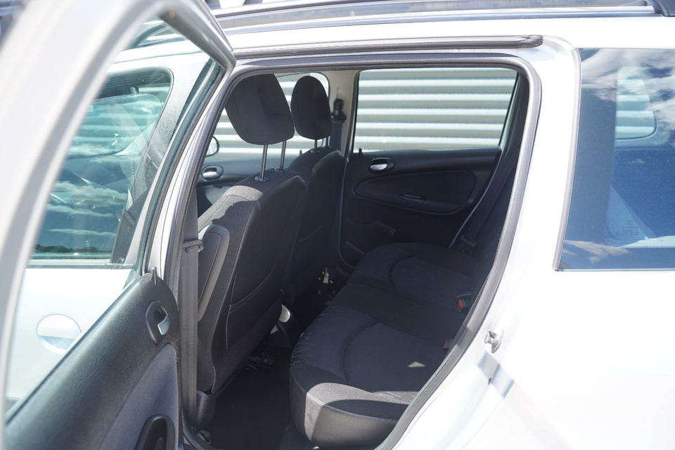 Peugeot 206 1,6 S16 SW 5d