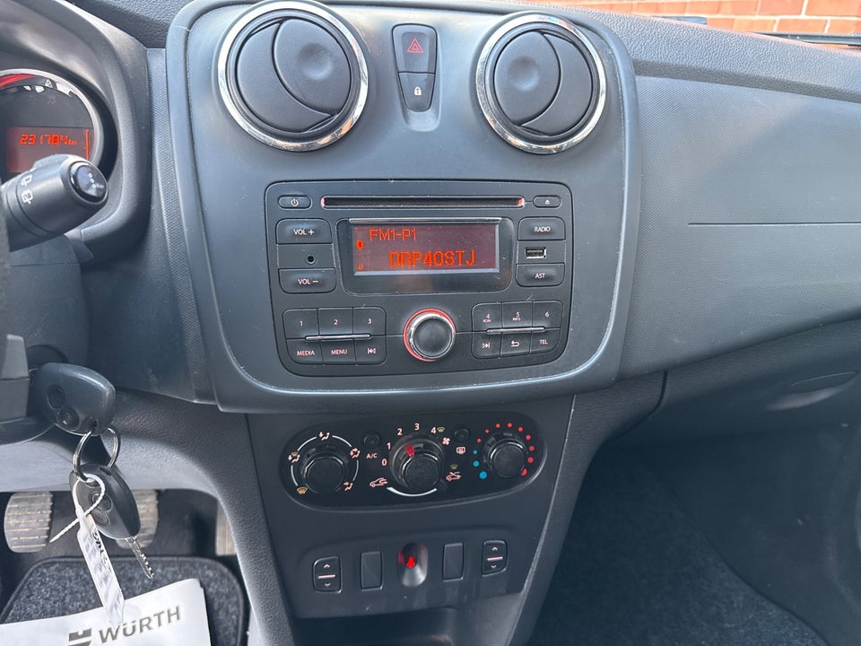 Dacia Logan 1,2 16V Ambiance MCV 5d