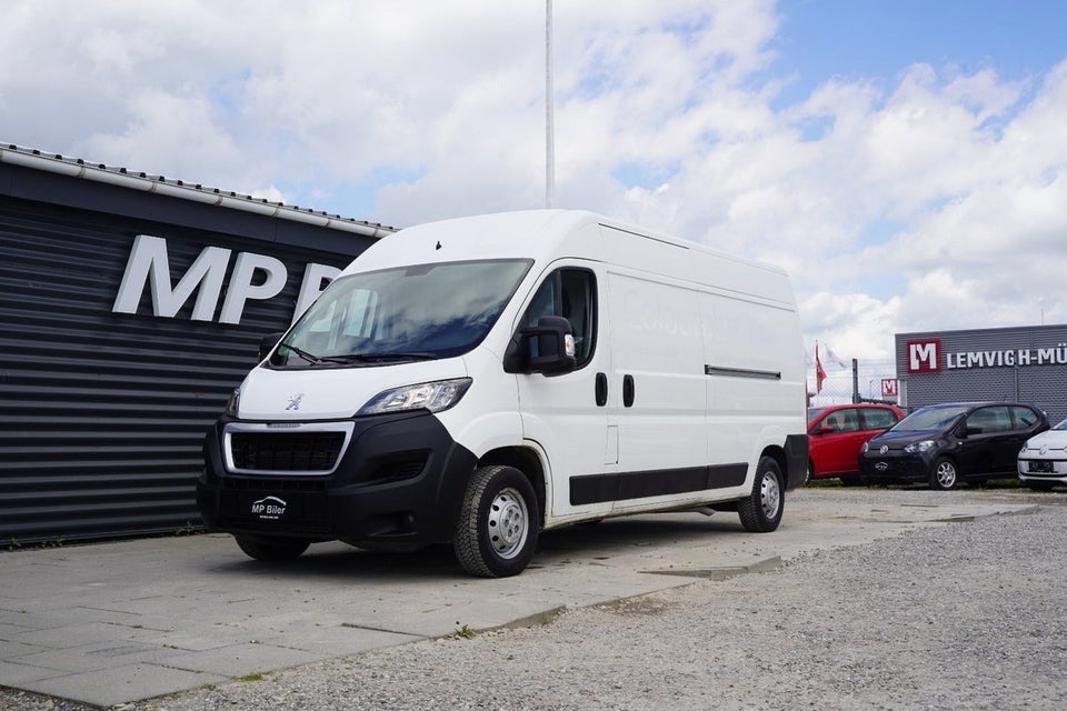 Peugeot Boxer 333 2,0 BlueHDi 163 L3H2 Premium