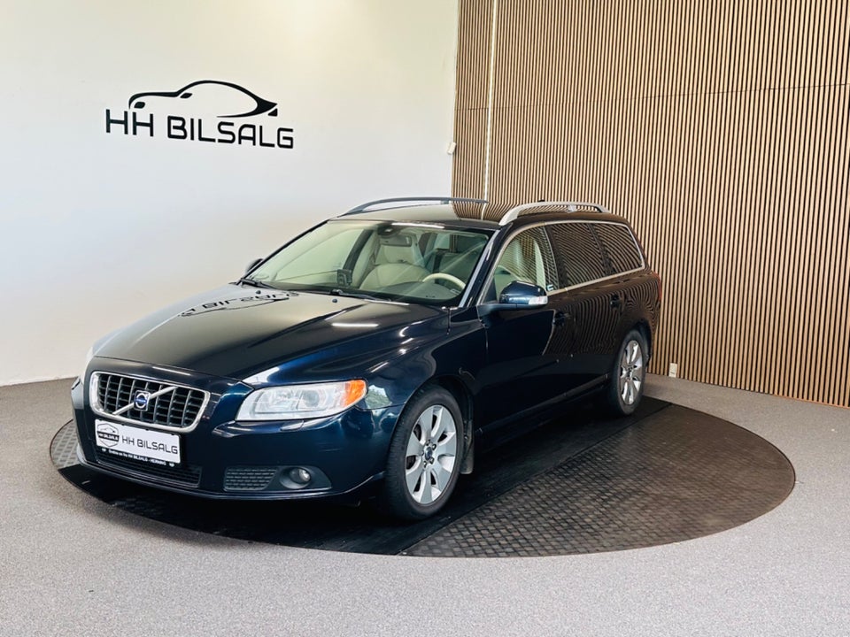 Volvo V70 2,4 D5 185 Summum 5d