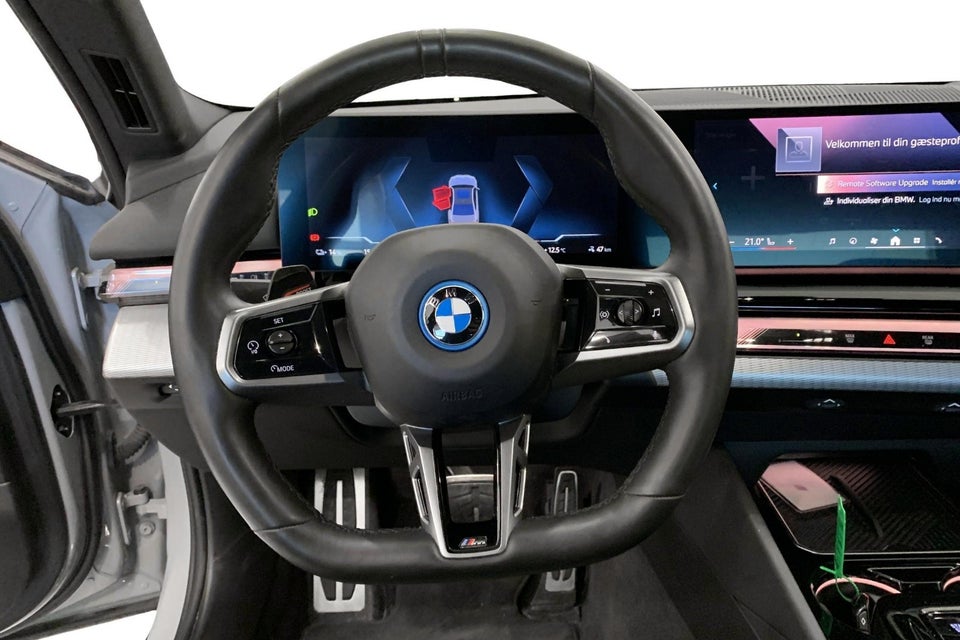 BMW i5 eDrive40 M-Sport 4d